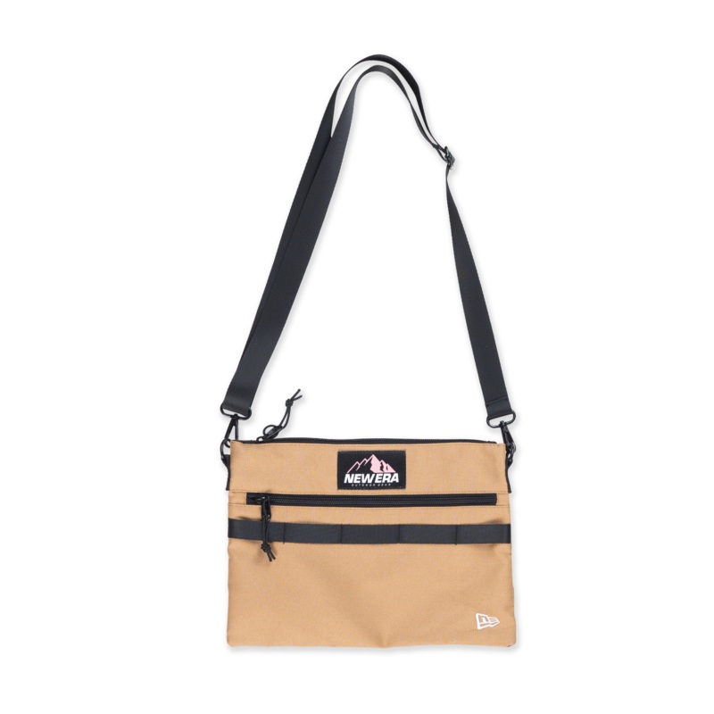NEW ERA OUTDOOR BOLD COLOR KHAKI SACOCHE BAG