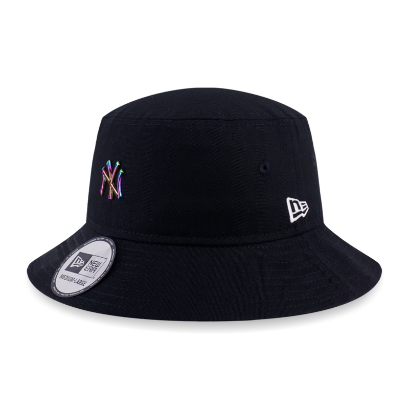 NEW YORK YANKEES MLB METAL BADGE BLACK BUCKET 01