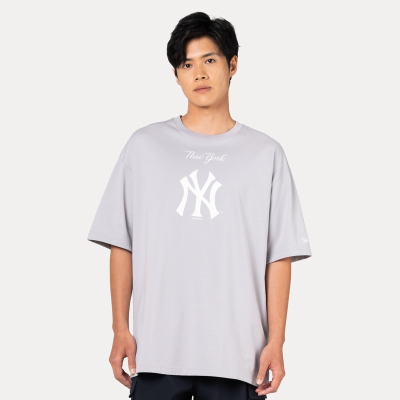 NEW YORK YANKEES MLB VISOR LOGO DOLPHIN GRAY OVERSIZED SHORT SLEEVE T-SHIRT