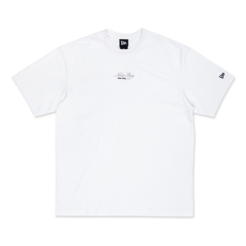 NEW ERA BASIC SCRIPT OVERSIZED WHITE SHORT SLEEVE T-SHIRT