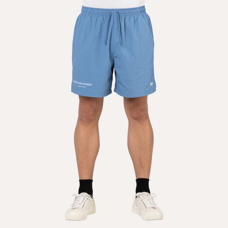 NEW ERA SAVOR THE MOMENT – SEA BREEZE FADED BLUE WOVEN SHORTS