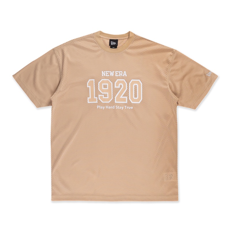 NEW ERA BASKETBALL CLUB OAT MILK OVERSIZED SHORT SLEEVE T-SHIRT