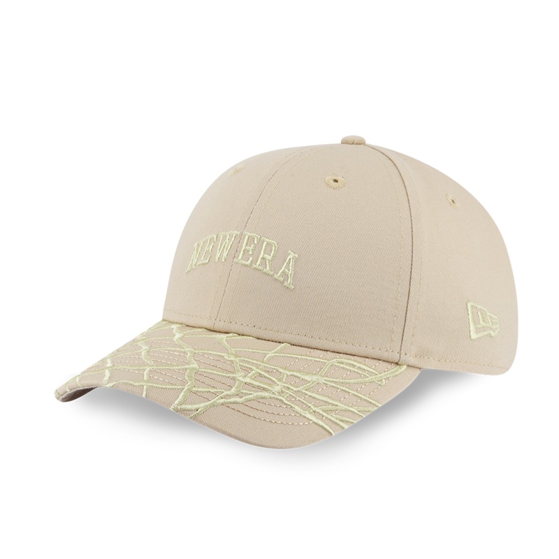 NEW ERA BASKETBALL CLUB OATMILK 9FORTY CAP