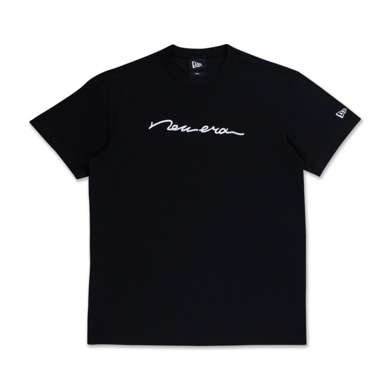 NEW ERA SCRIPT LOGO BLACK SHORT SLEEVE T-SHIRT