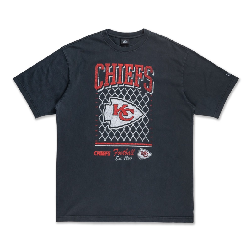 KANSAS CITY CHIEFS OLD SCHOOL SPORT AP BLACK OVERSIZED SHORT SLEEVE T-SHIRT