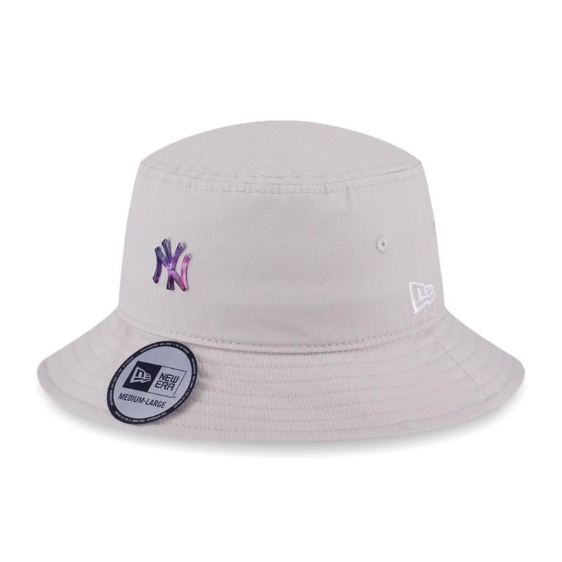 NEW YORK YANKEES COMIC SPACE – METAL BADGE STONE BUCKET 01