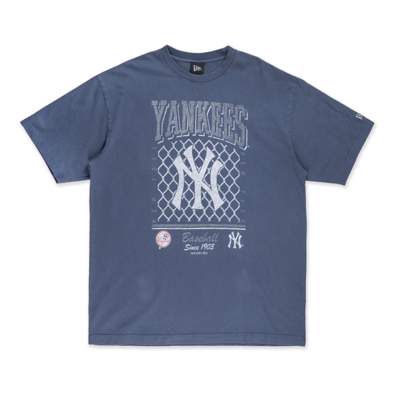 NEW YORK YANKEES OLD SCHOOL SPORT AP NAVY OVERSIZED SHORT SLEEVE T-SHIRT