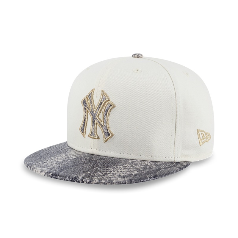 NEW YORK YANKEES YEAR OF THE SNAKE CHROME WHITE 9FIFTY CAP