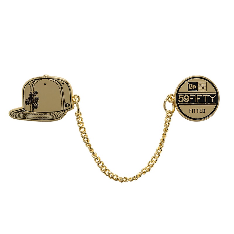NEW ERA 59FIFTY DAY CAP & STICKER CHAIN BLACK AND GOLD PIN
