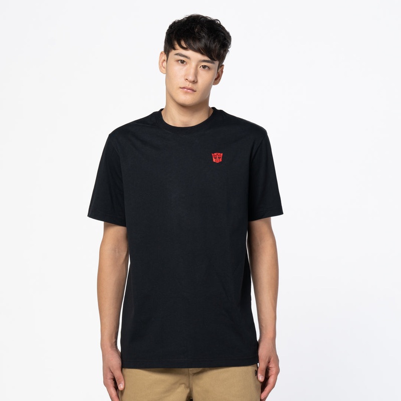 NEW ERA TRANSFORMERS AUTOBOTS OPTIMUS PRIME AND CYBERTRONIAN BLACK SHORT SLEEVE T-SHIRT