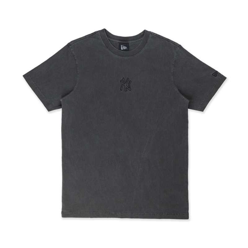 NEW YORK YANKEES WASHED GRAPHITE SHORT SLEEVE T-SHIRT