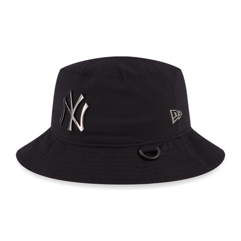 GORE-TEX NEW YORK YANKEES BLACK BUCKET 01