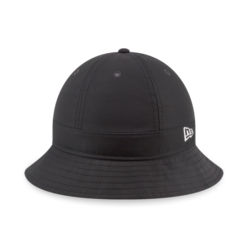 NEW ERA BLACK WRAP EXPLORER BUCKET