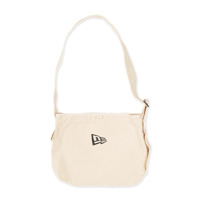 NEW ERA WHITE CANVAS SHOULDER BAG