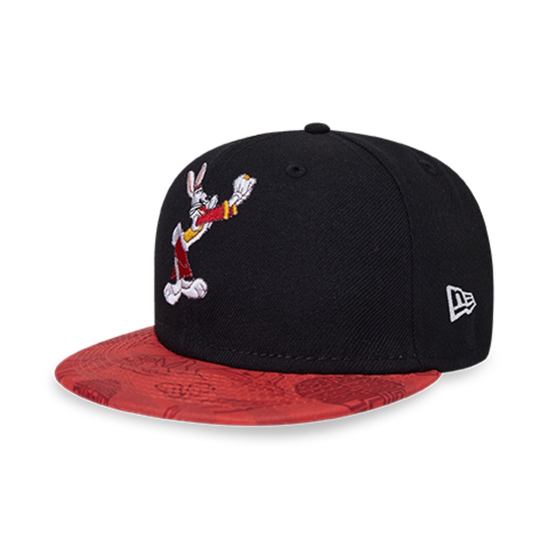 NEW ERA X LOONEY TUNES 2023 CNY BUGS BUNNY LOGO & ALL OVER PRINT VISOR BLACK KIDS 9FIFTY CAP