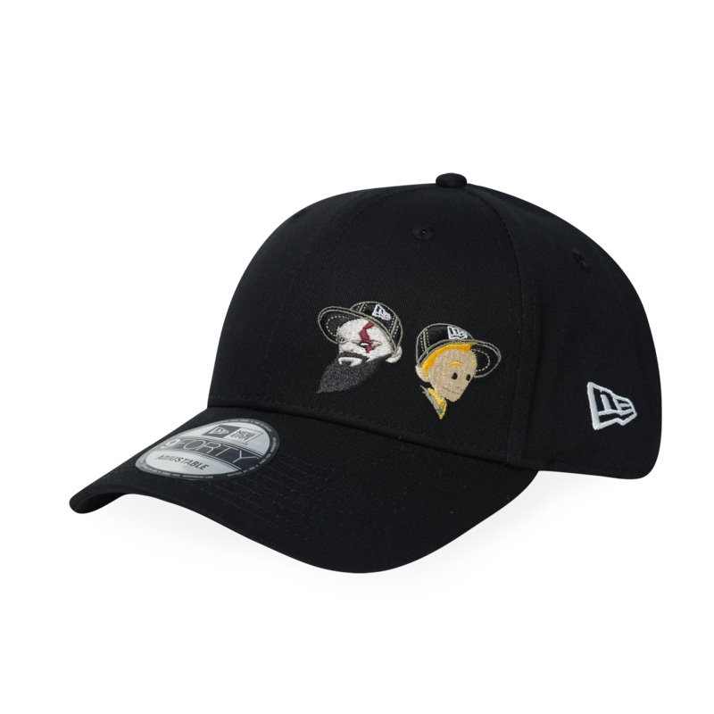 NEW ERA X PLAYSTATION GOD OF WAR RAGNARK KRATOS AND ATREUS 9FORTY CAP