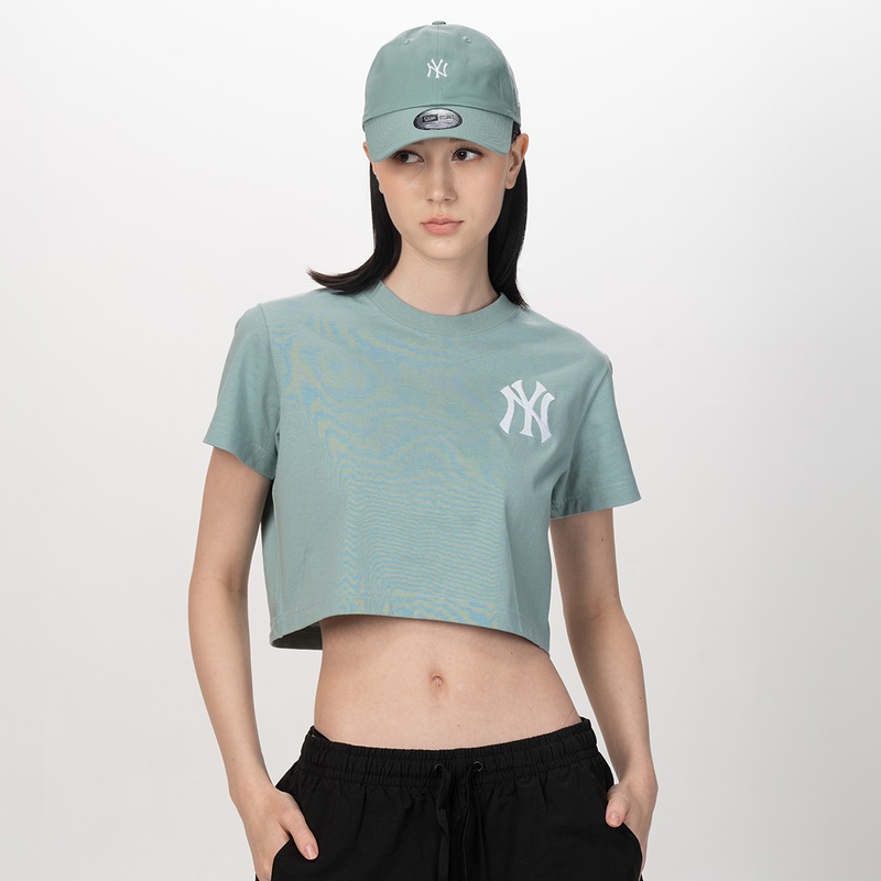 NEW YORK YANKEES COLOR ERA BEACH KISS BLUE WOMEN CROP TEE