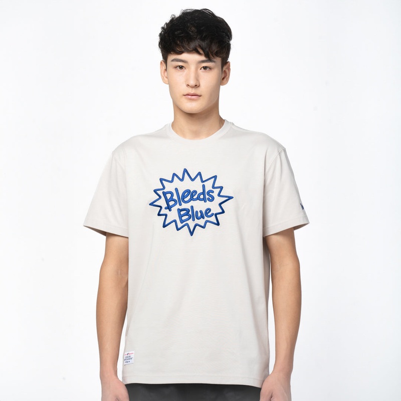 LOS ANGELES DODGERS – BLEEDS BLUE – SPEECH BUBBLES STONE SHORT SLEEVE T-SHIRT