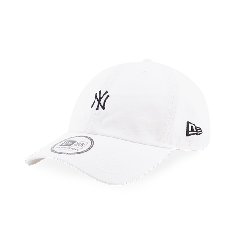 NEW YORK YANKEES ESSTENTIAL MINI LOGO WHITE CASUAL CLASSIC CAP