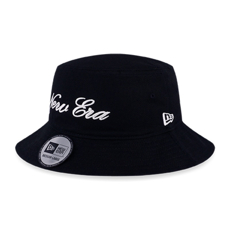 NEW ERA BASIC BLACK AND WHITE REVERSIBLE BUCKET 01