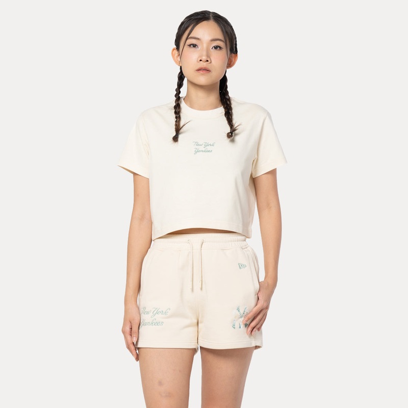 NEW YORK YANKEES SOFT NATURE – PLANTS LIGHT CREAM WOMEN CROP TEE