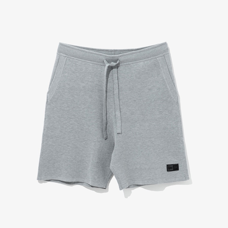 NEW ERA BLACK LABEL GRAY TECH KNIT SHORTS