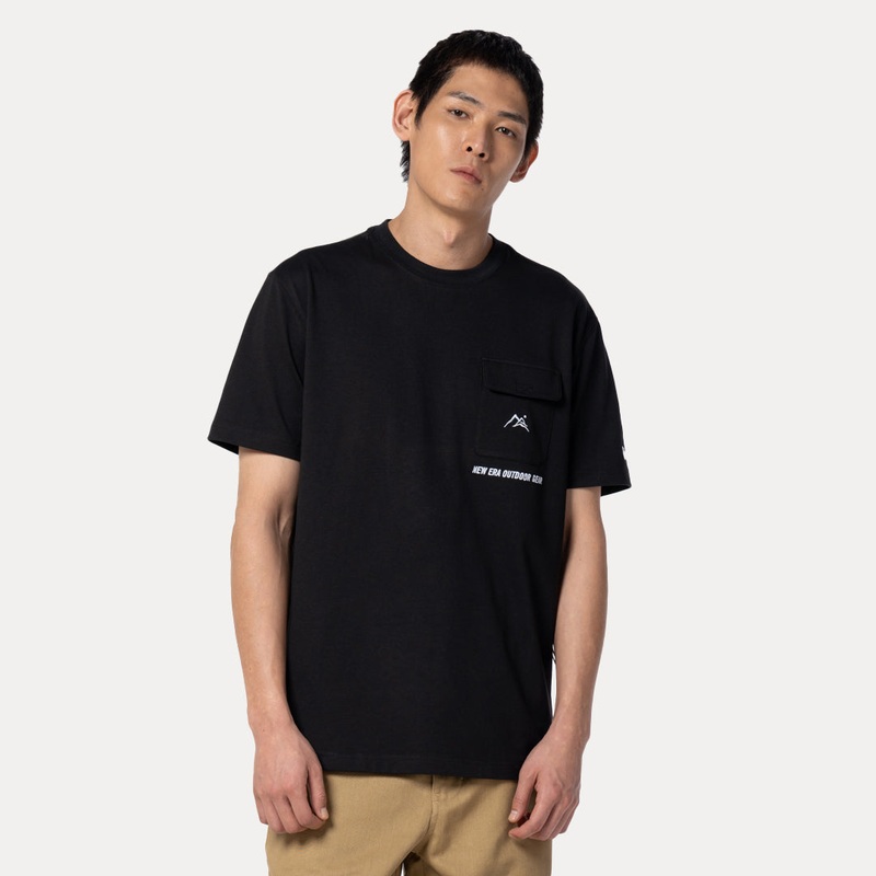NEW ERA OUTDOOR DETACHABLE BLACK POCKET PERFORMANCE SHORT SLEEVE T-SHIRT