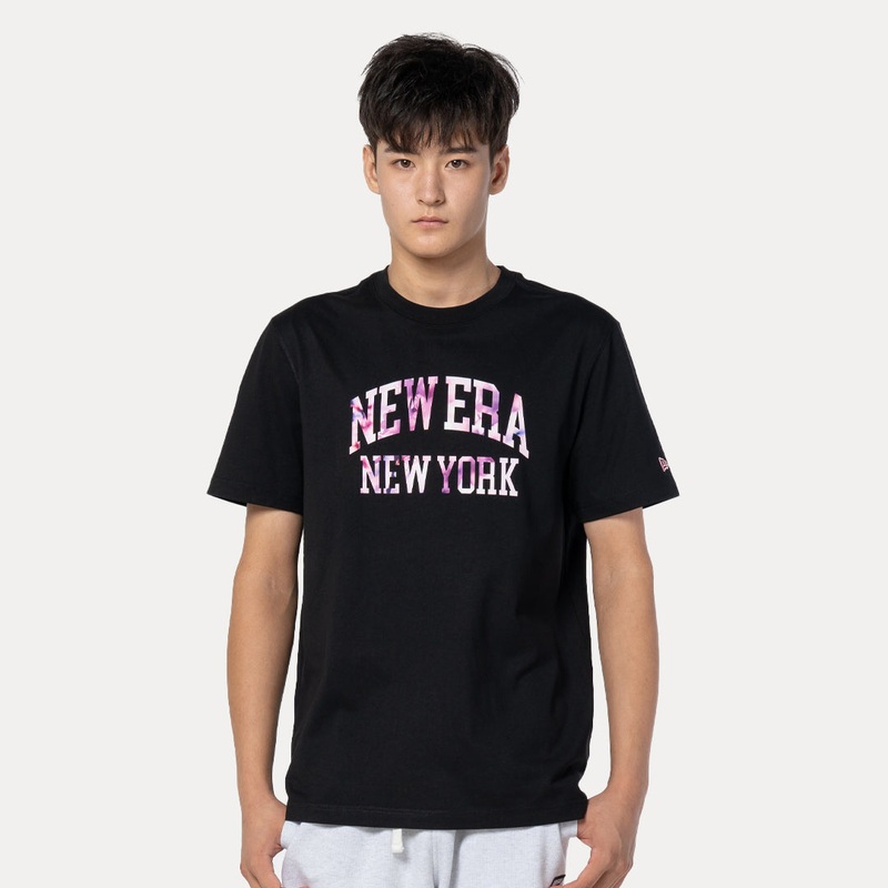 NEW ERA SAKURA WORDMARK BLACK REGULAR SHORT SLEEVE T-SHIRT
