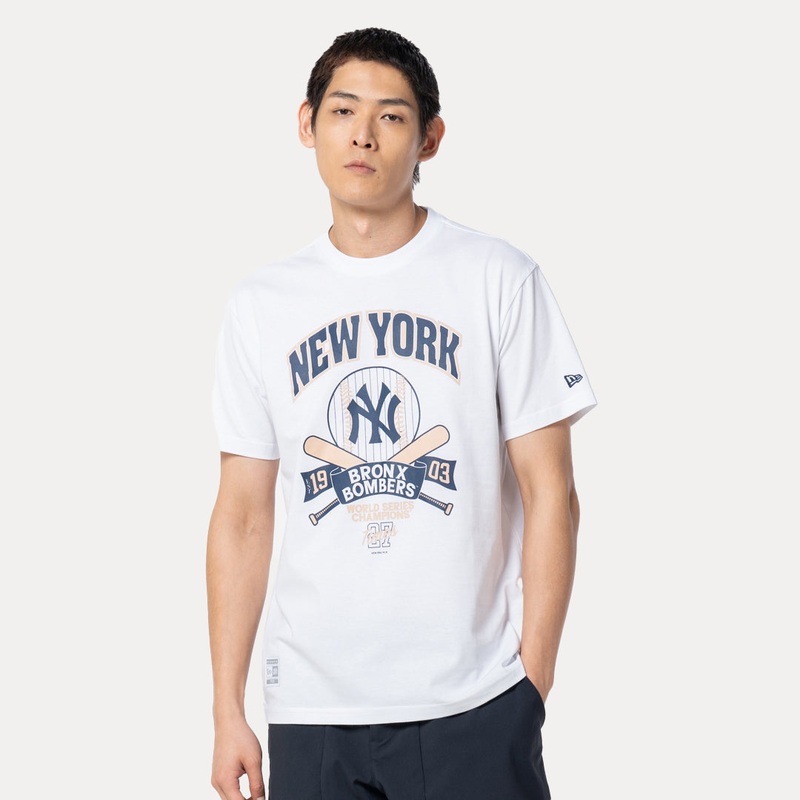 NEW YORK YANKEES COOPERSTOWN ESSENTIAL WHITE REGULAR SHORT SLEEVE T-SHIRT
