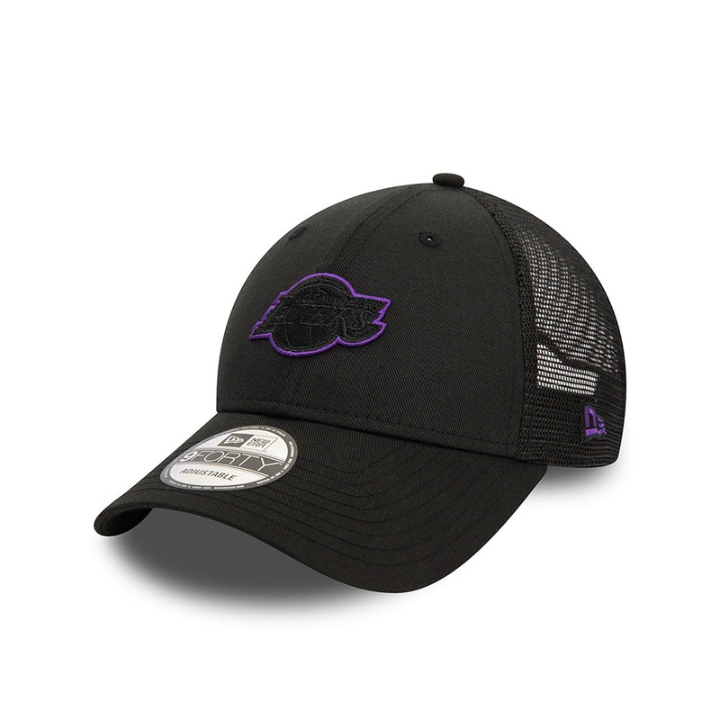 LOS ANGELES LAKERS BLACK 9FORTY TRUCKER CAP