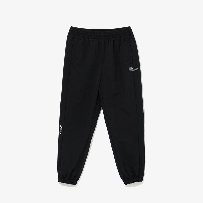 NEW ERA TECH NYLON BLACK TRACK PANTS