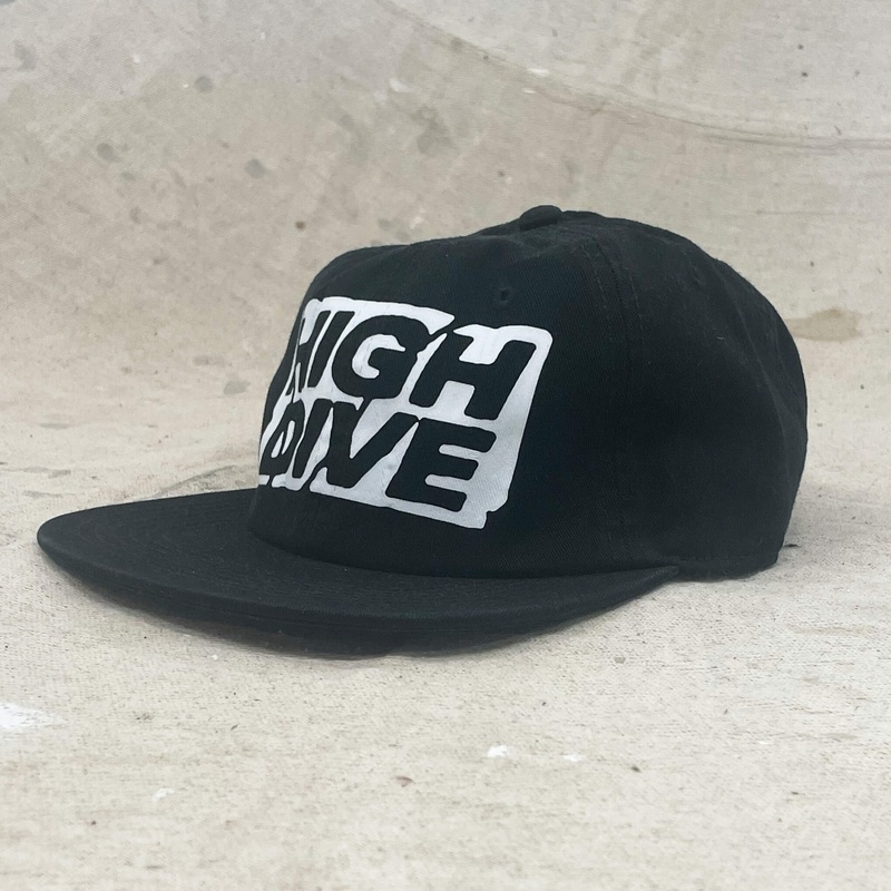 Cracked Cap