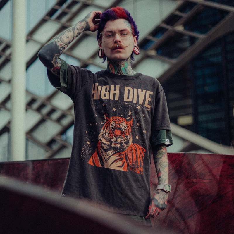 Tiger King Ultra Heavy Faded Tee