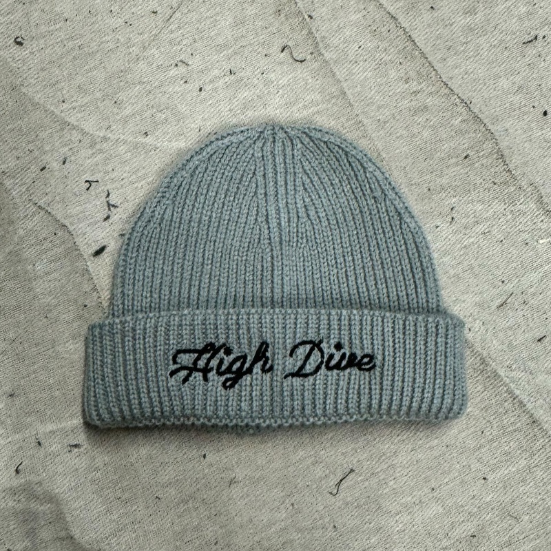 Script Trawler Beanie – Grey