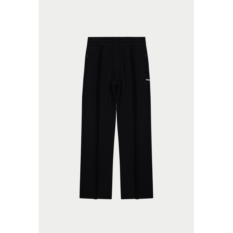 COPYRIGHT STRAIGHT LEG JOGGERS – BLACK