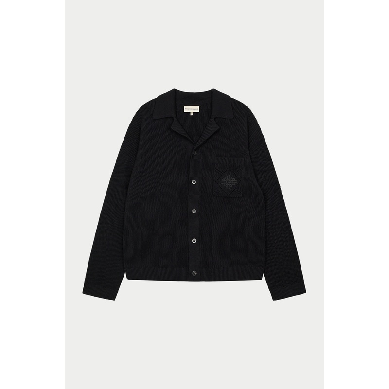 CROCHET KNITTED EMBLEM POCKET SHIRT – BLACK