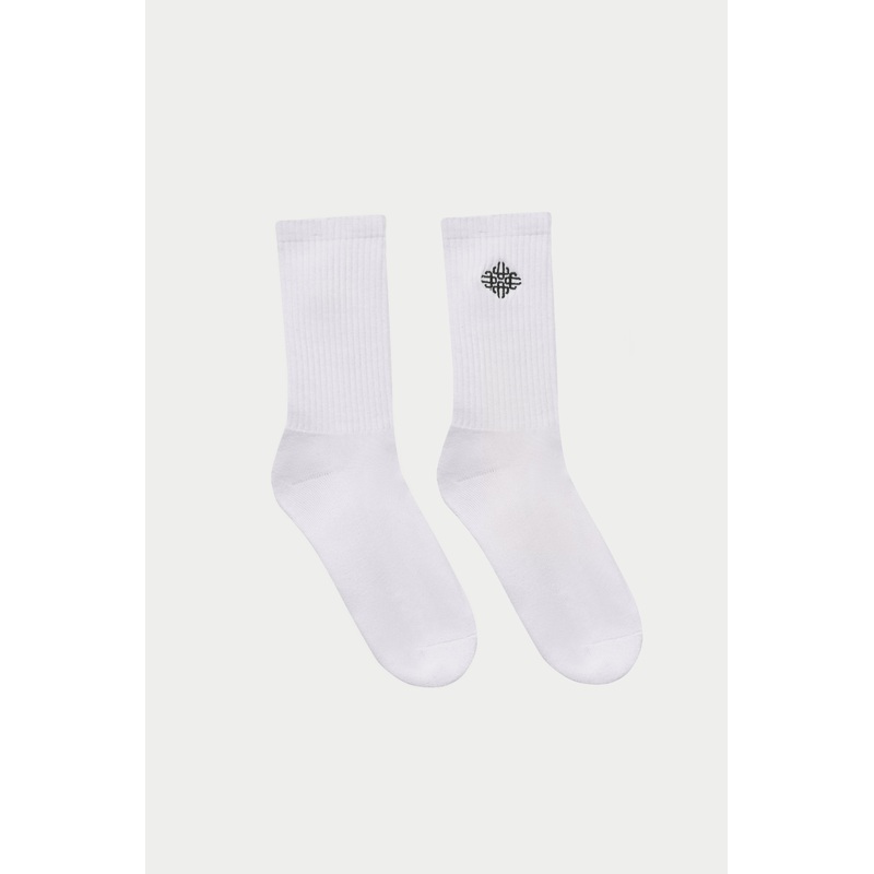 EMBROIDERED EMBLEM SPORTS SOCK – WHITE