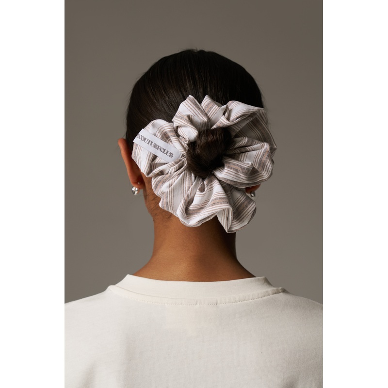 STRIPE BRANDED SCRUNCHIE – BEIGE