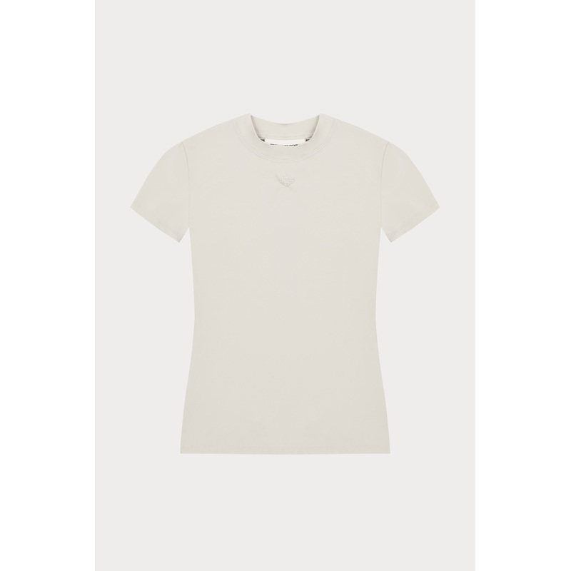 SCULPTING STRETCH EMBLEM BABY TEE – BONE