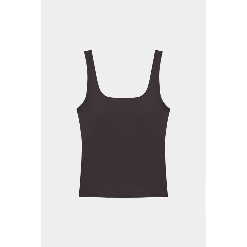 SCULPTING STRETCH SCOOP NECK SPORTS TOP – CHOCOLATE