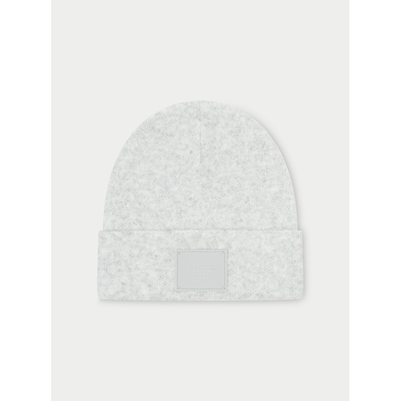 FLUFFY KNIT EMBLEM BEANIE – GREY MARL