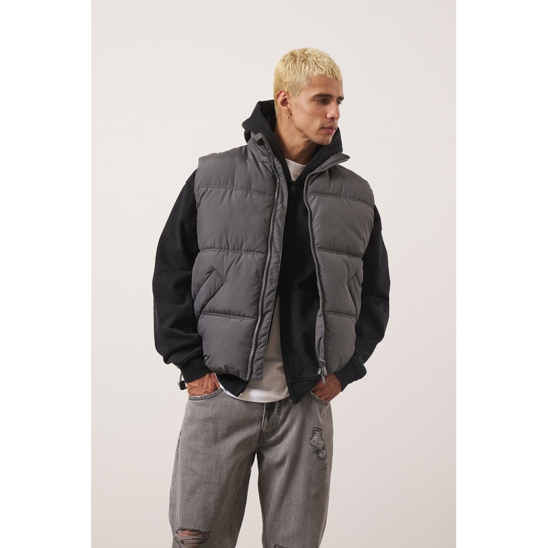 ESSENTIALS MATTE GILET – CHARCOAL