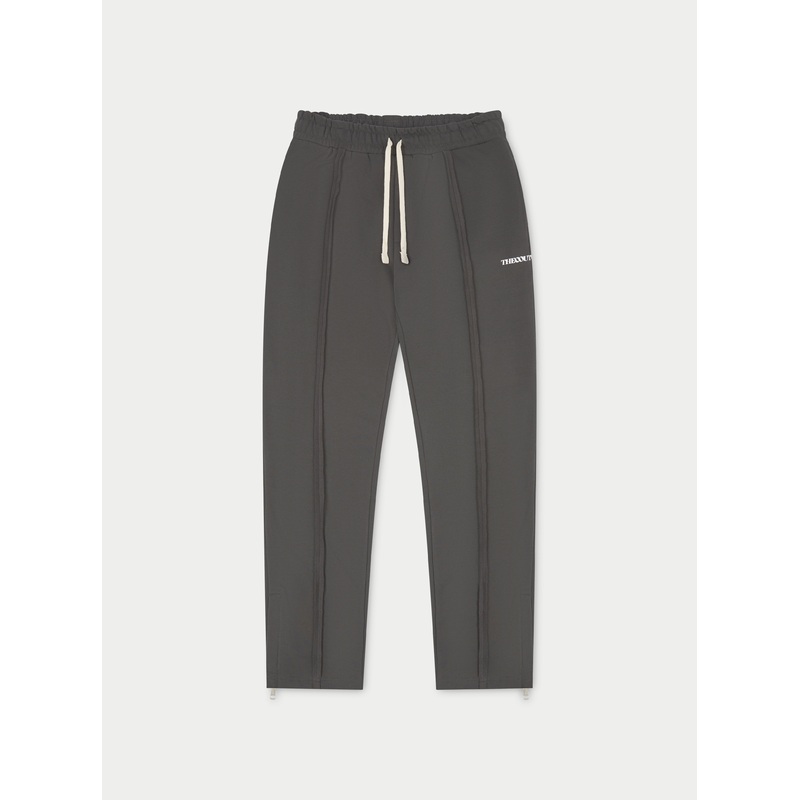 RAW SEAM STRAIGHT LEG JOGGERS – CHARCOAL