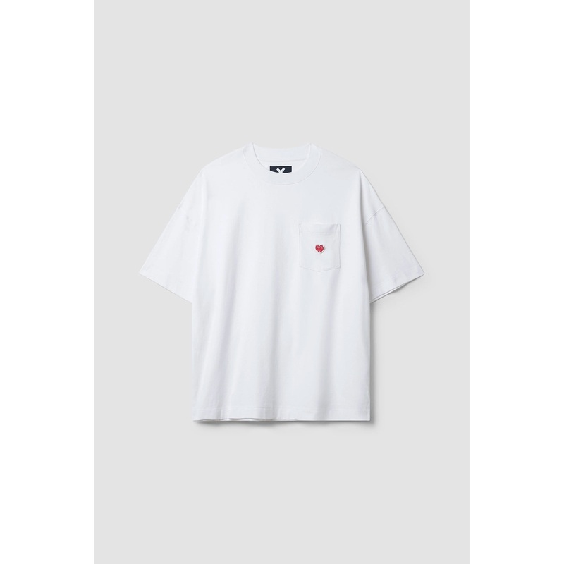 CAMISETA HEART POCKET BLANCA|XS|S|M|L|XL|XXL