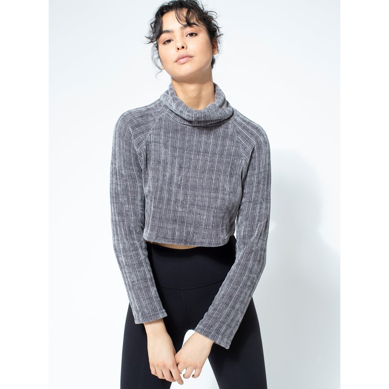 CROPPED PLUSH TURTLENECK TOP|S|M|L