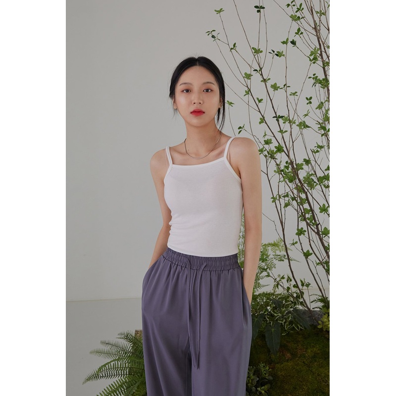 Essential Cami Sleeveless Top CMZ2