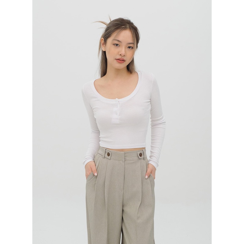 Scoop Neck Long Sleeve T Shirt with Front Buttons CM2
