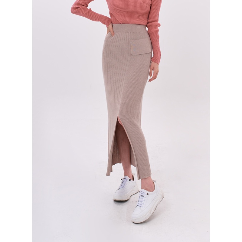 Bending Slit H-Line Long Skirt IS15