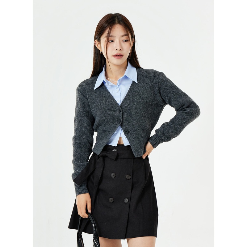 Button Slit Cropped Cardigan OS13