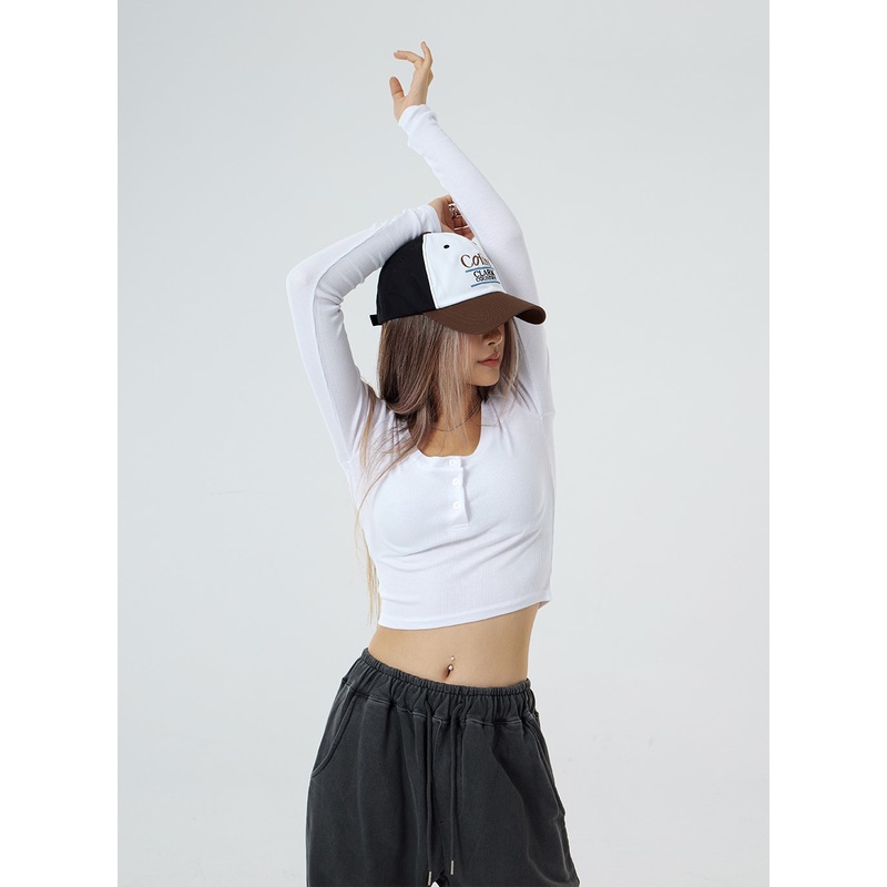Button U-Neck Crop Long Sleeve T-Shirt CS02